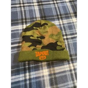 Tapout Mens Beanie Hat Camo Green Orange Embroidered Logo Knit OSFM‎ 370-F22-780